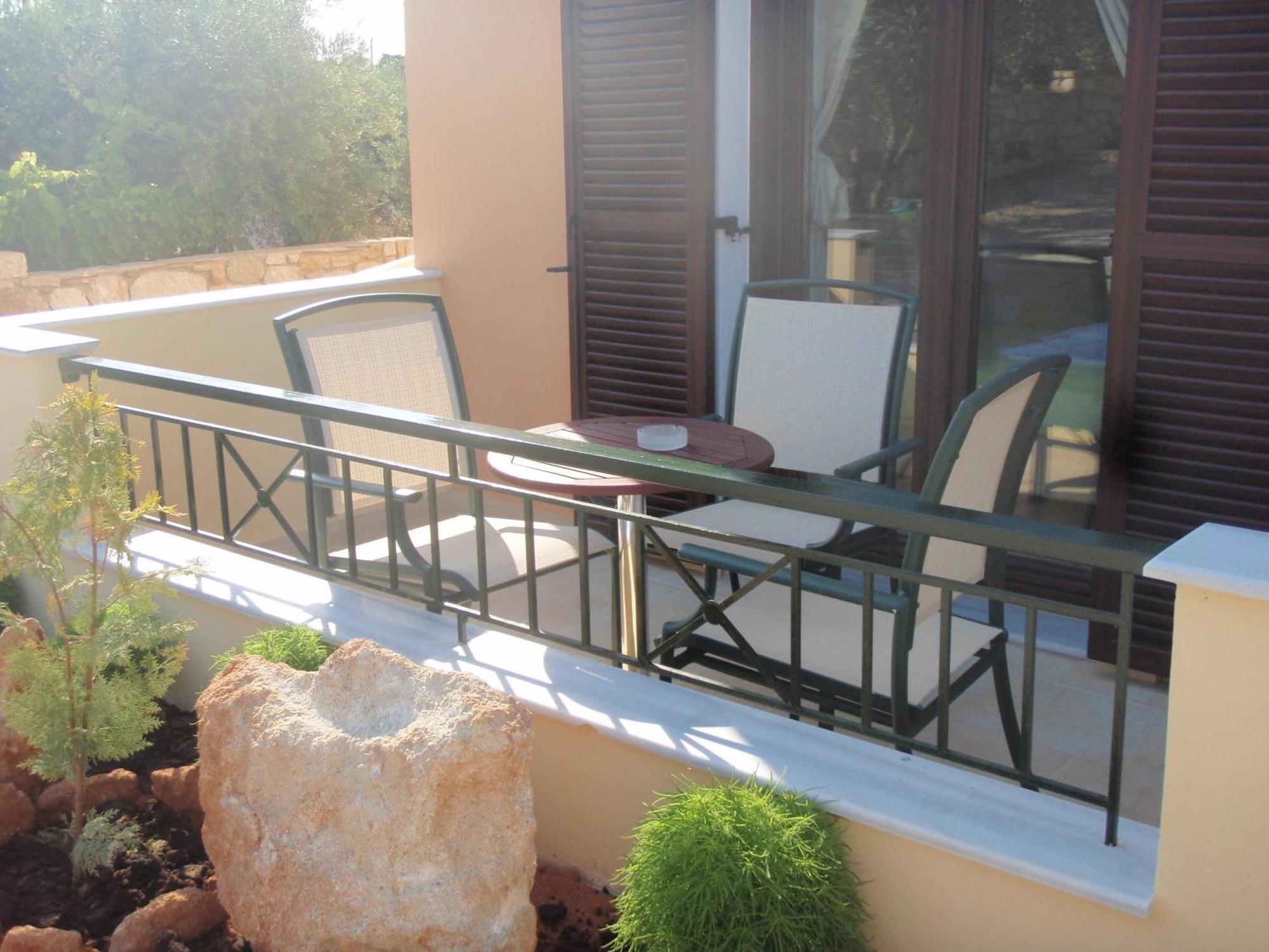 Berdoussis Hotel 2*